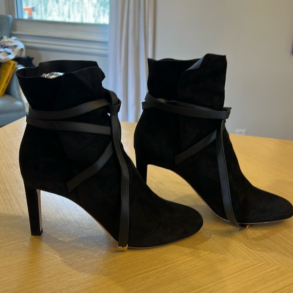 Jimmy Choo Authentic Black Suede Dalal Boots - Worn once - perfect condition